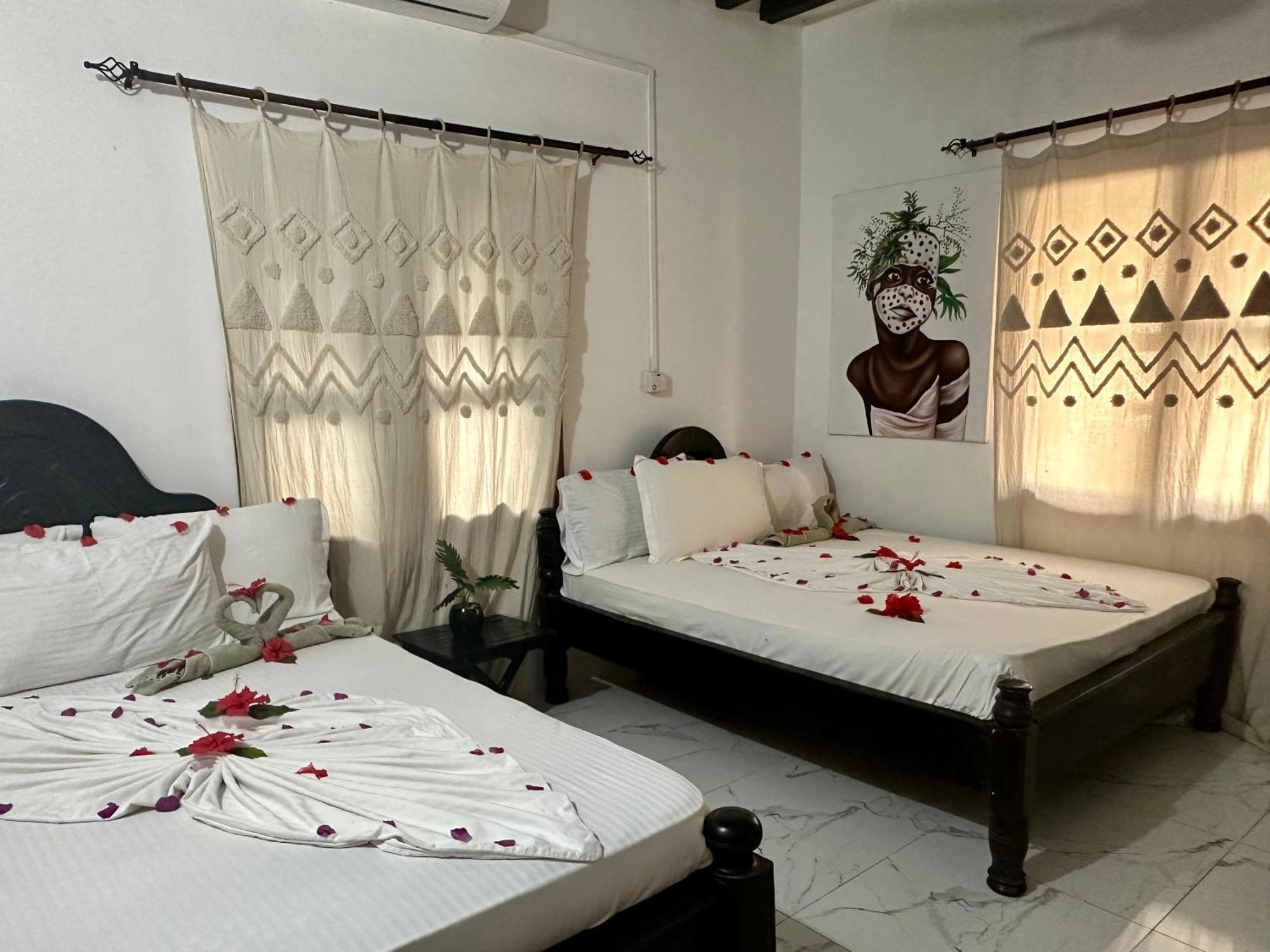 Pole Pole House Hotel Nungwi Ngoại thất bức ảnh