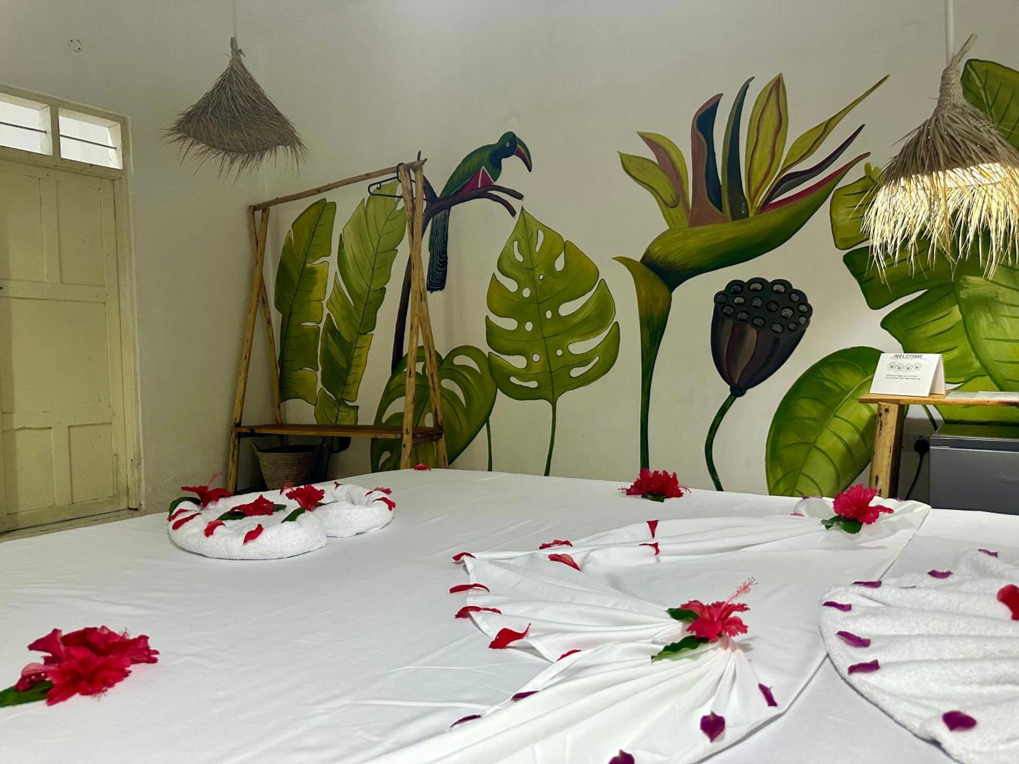 Pole Pole House Hotel Nungwi Ngoại thất bức ảnh