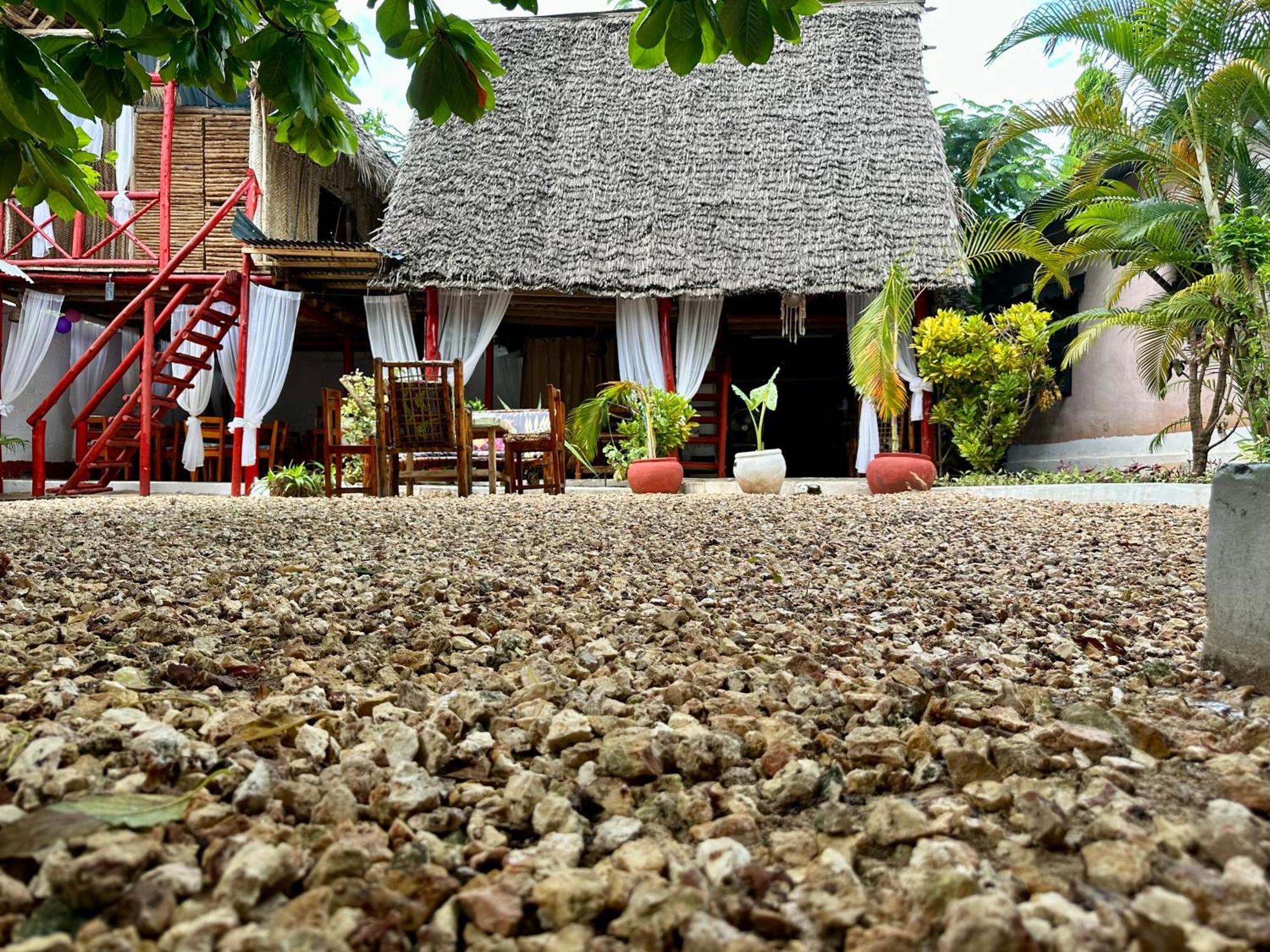 Pole Pole House Hotel Nungwi Ngoại thất bức ảnh
